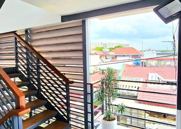 Apartment Units Near Airport By Jade