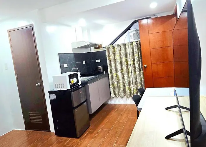 Units Near Airport By Jade Manila